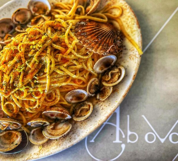 Ab oVo Mediterranean Restaurant – Γεύσεις Φωκίδας δίπλα στη θάλασσα